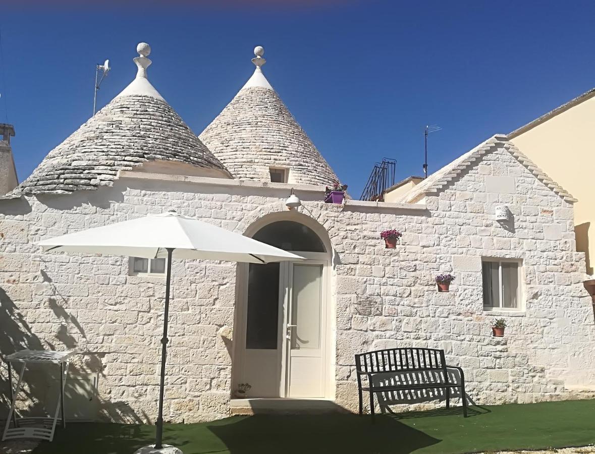 הוילה לוקורוטונדו Trulli Manuela 1 מראה חיצוני תמונה